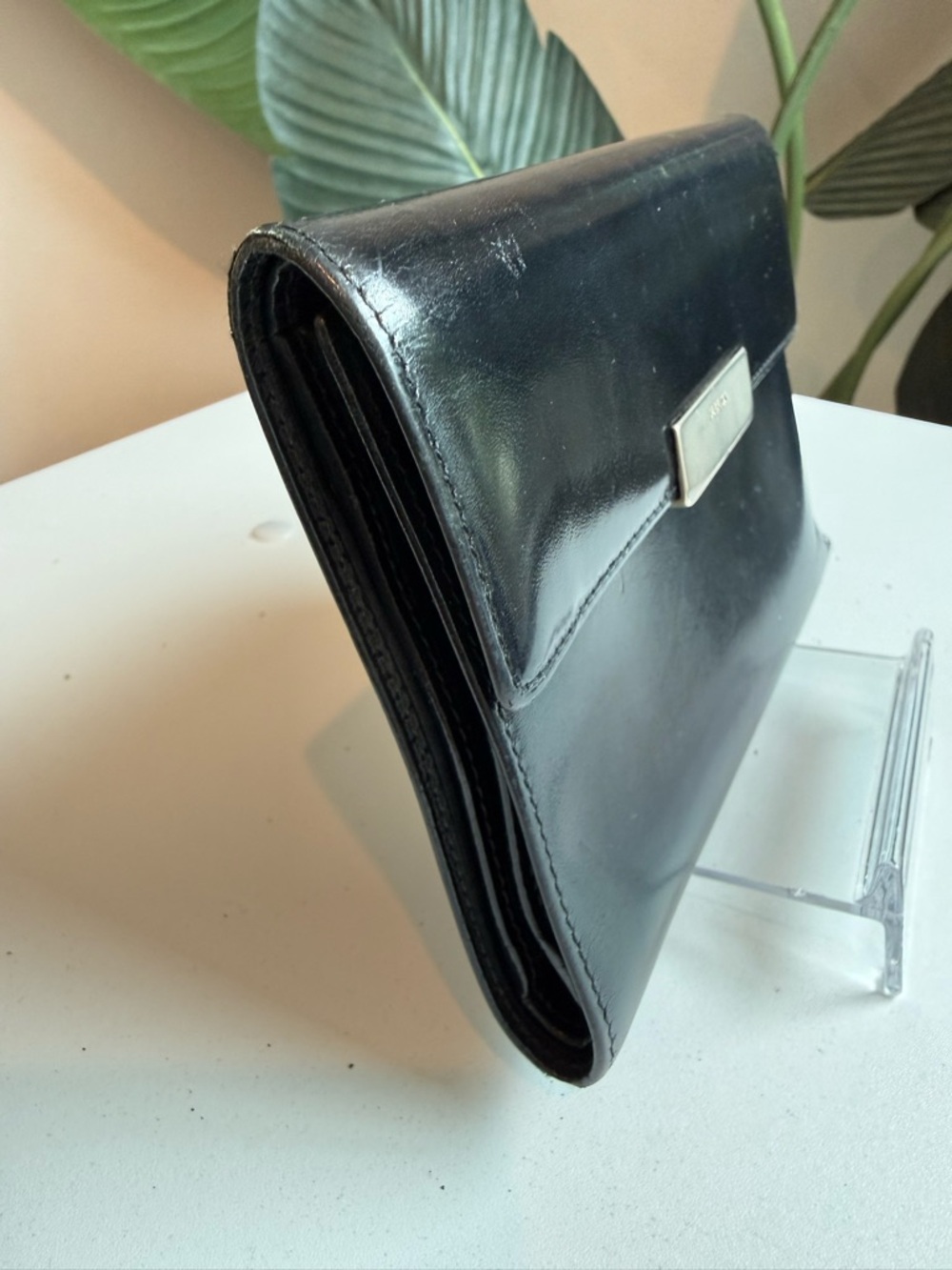 Prada ‘Vitello Leather Compact Wallet’ - Picture 4 of 11